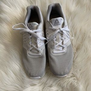 🌸Women’s Reebok shoes